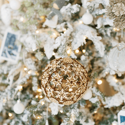 Kerstversiering van hout om zelf te maken